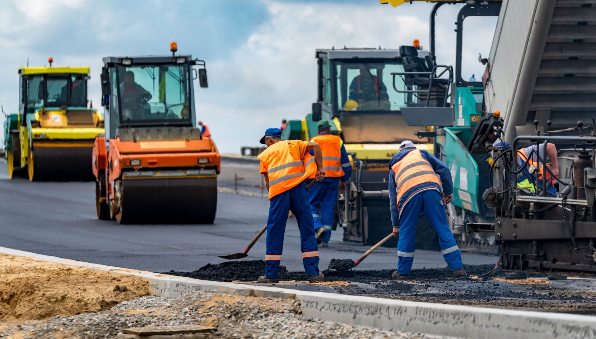 Reliable asphalt construction services in Raleigh, NC for various projects.